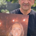 La Quête de Lucien Douib : son combat pour sa fille
          Il est devenu l'un des symboles du combat contre les violences conjugales. Lucien Douib est le père de Julie, 34 ans. La jeune femme a été sauvagement assassinée par son ex-conjoint en Corse en 2019. Depuis, il se bat et témoigne pour la mémoire de sa fille. Il est l'invité de la Quête.