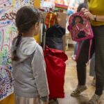 Education : près de 3 200 postes n'ont pas été pourvus aux concours d'enseignants du public et du privé
          Sur 27 589 postes ouverts aux concours enseignants du public et du privé en 2024, 3 185 n'ont pas été pourvus, d'après les chiffres du ministère de l'Education nationale.