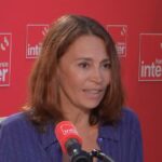 "Il est temps de redéfinir le viol dans le code pénal", appelle la journaliste Hélène Devynck
          Le procès des viols de Mazan "montre à quel point la culture du viol est ancrée dans notre société", estime sur France Inter la journaliste Hélène Devynck.